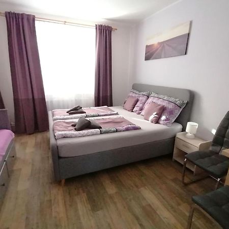 Ubytovani Na Spaciru Mikulov Luaran gambar